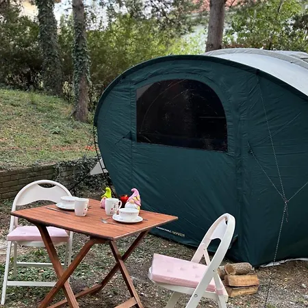 Glamp'in Pink Avala Vrcin